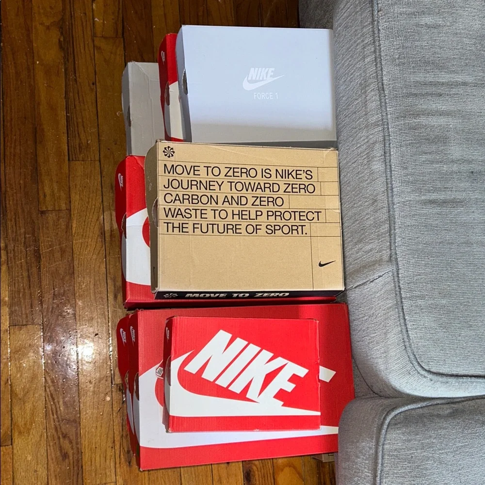 10 Nike Shoe Box Set - Red, White, Tan, Gray